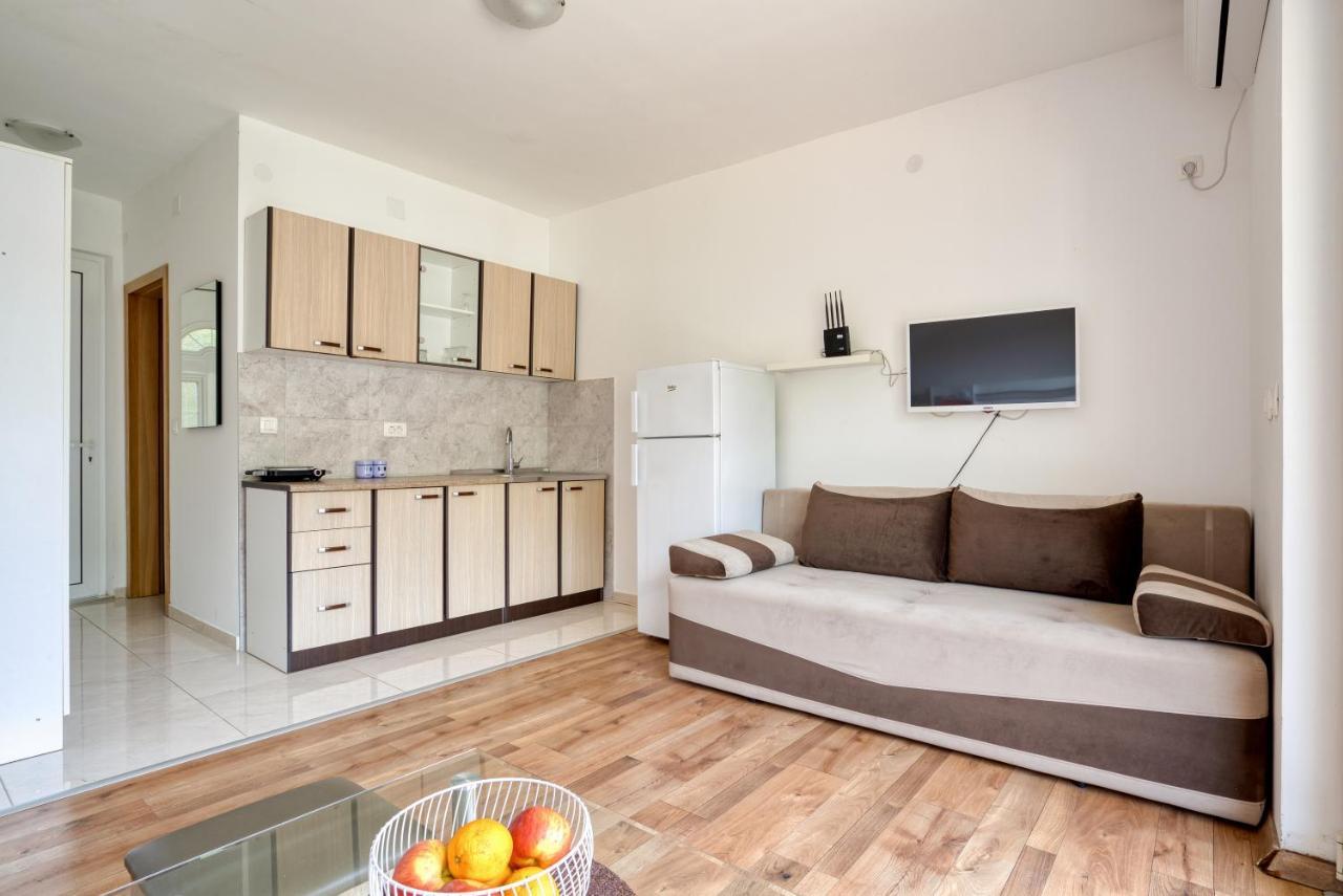 Apartmani Cukic Rafailovici Budva Extérieur photo