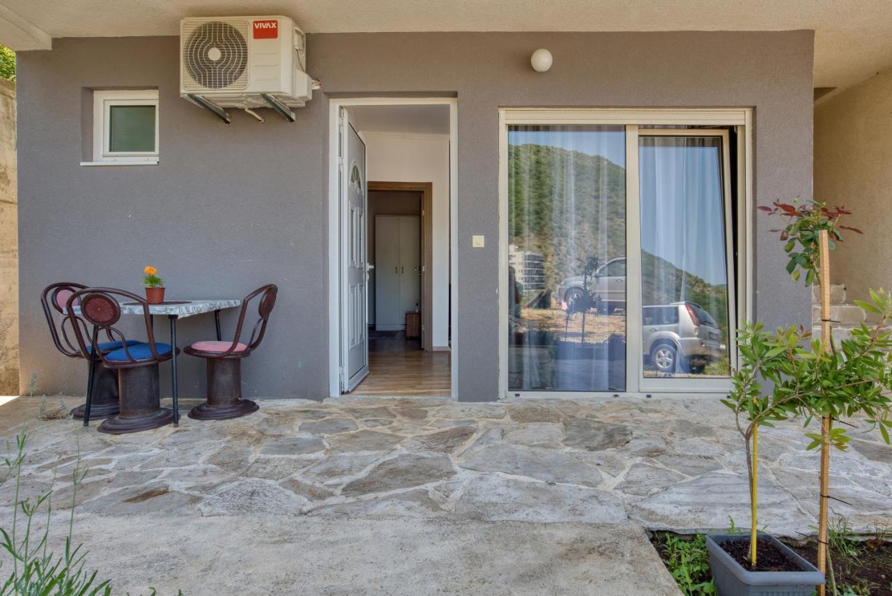 Apartmani Cukic Rafailovici Budva Extérieur photo