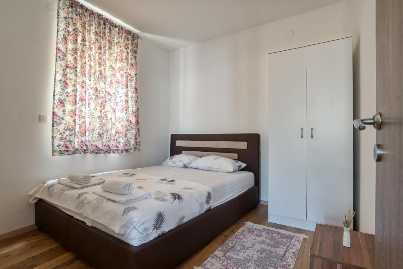 Apartmani Cukic Rafailovici Budva Extérieur photo