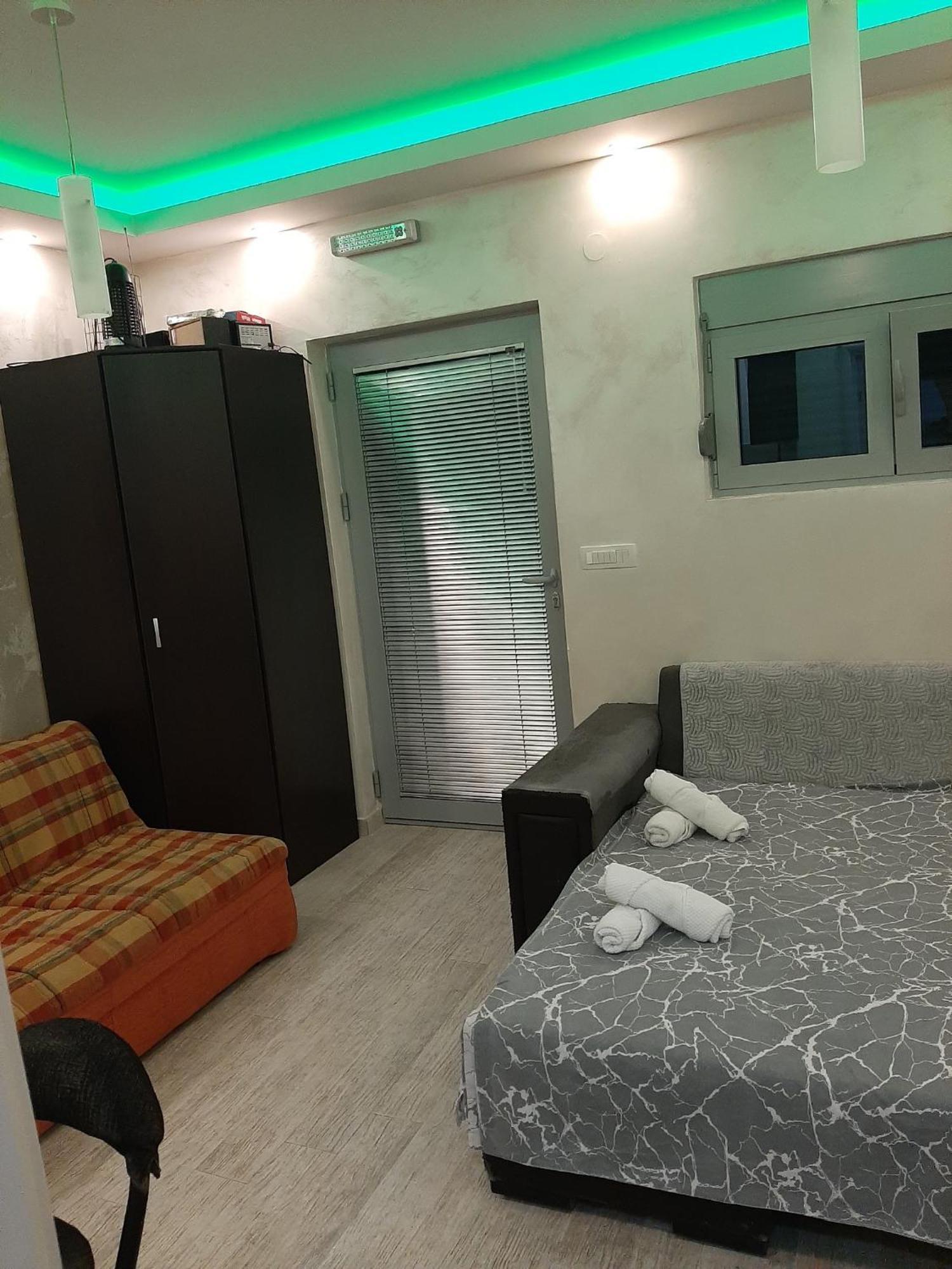 Apartmani Cukic Rafailovici Budva Chambre photo